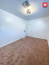 12206 Ventura Blvd, Studio City, CA for lease Building Photo- Image 2 of 2