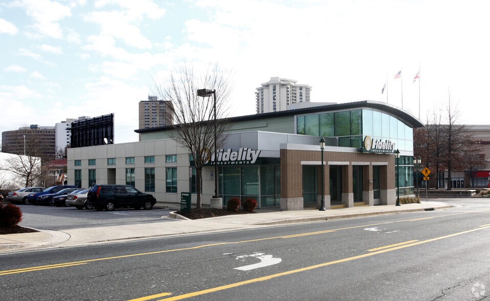 610 York Rd, Towson, MD, 21204 Bank Property For Sale