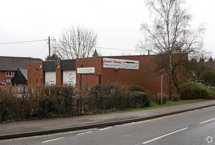 London Rd, Westerham for sale - Building Photo - Image 2 of 2