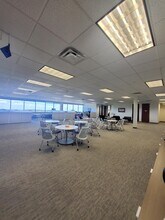 523 Park Point Dr, Golden, CO for lease Building Photo- Image 2 of 17