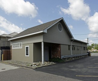 More details for 1083 E Maple Rd, Birmingham, MI - Office for Lease