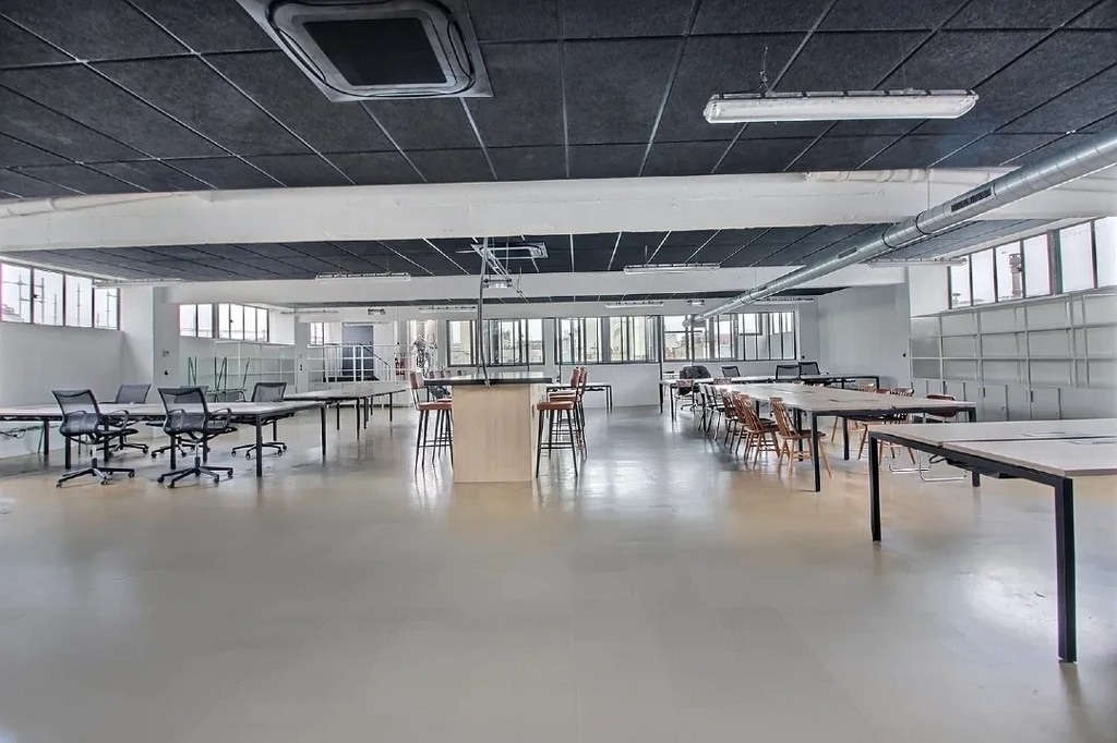 19 Rue Des Petites Ecuries, Paris for lease Interior Photo- Image 1 of 5