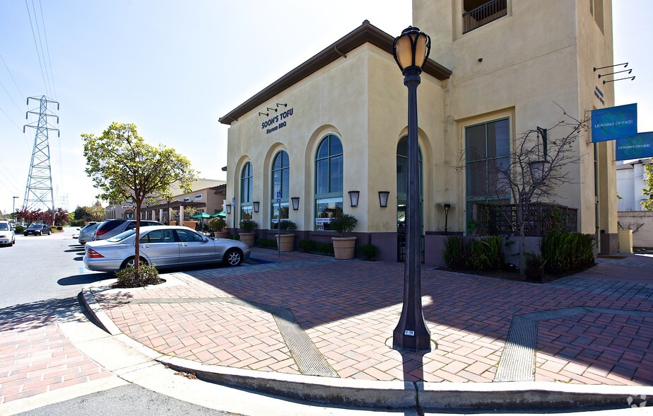 1060-1098 Foster City Blvd, Foster City, CA for lease - Building Photo - Image 3 of 16