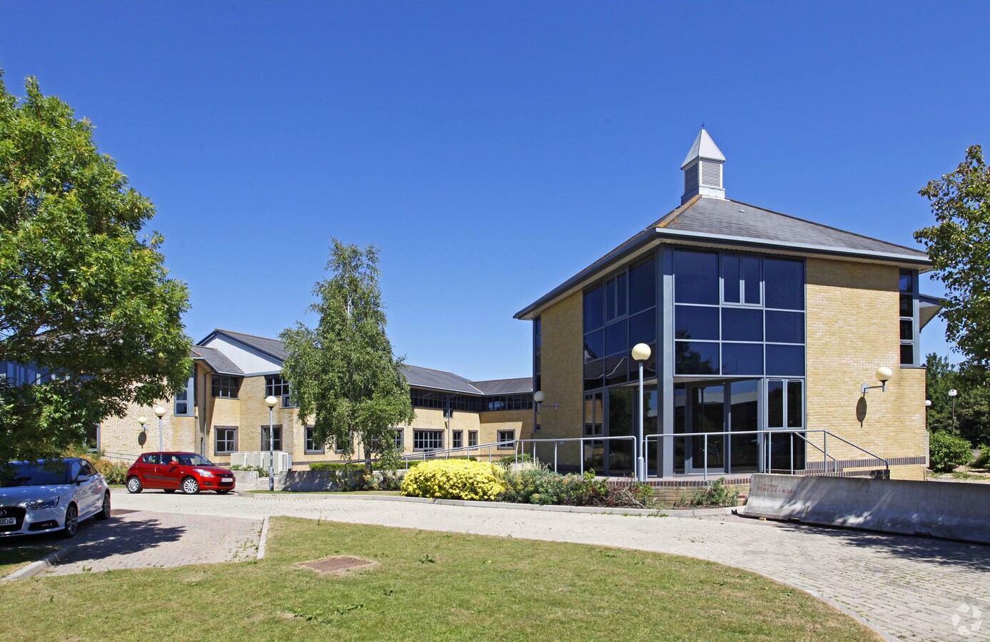 Compass Rd, Portsmouth, PO6 4PR