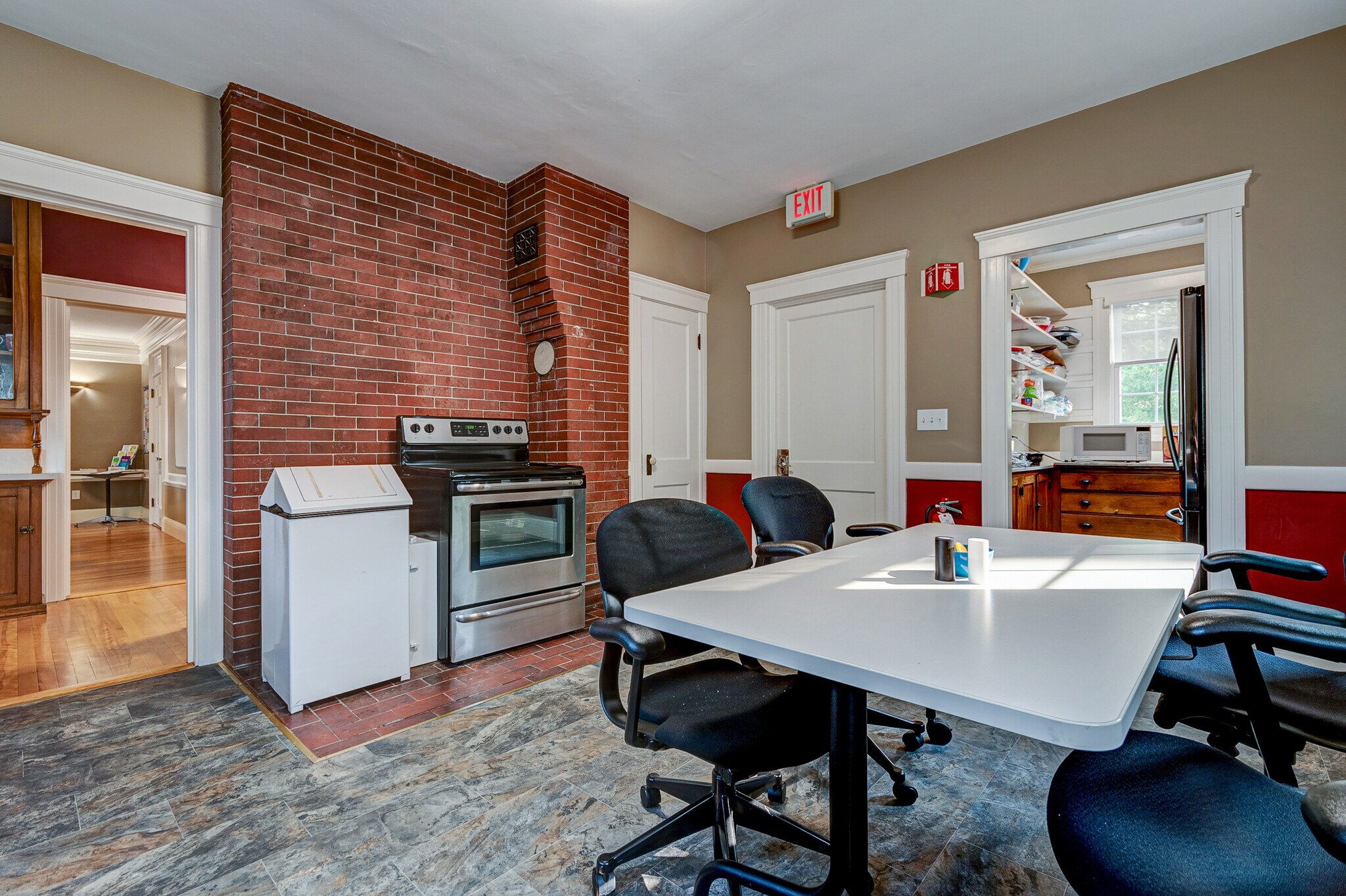 8 Church St, Westborough, MA 01581 8 Church Street