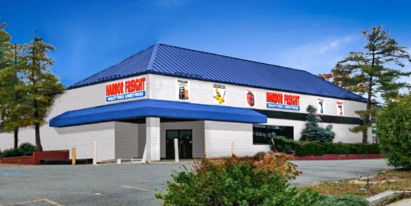 587 Tuckahoe Rd, Yonkers, NY for sale - Building Photo - Image 1 of 1