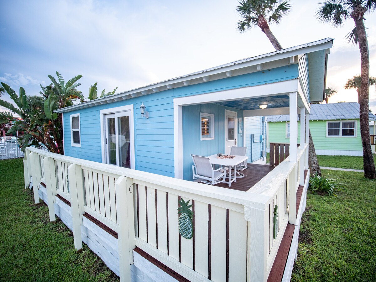 2645 NE Indian River Dr, Jensen Beach, FL 34957