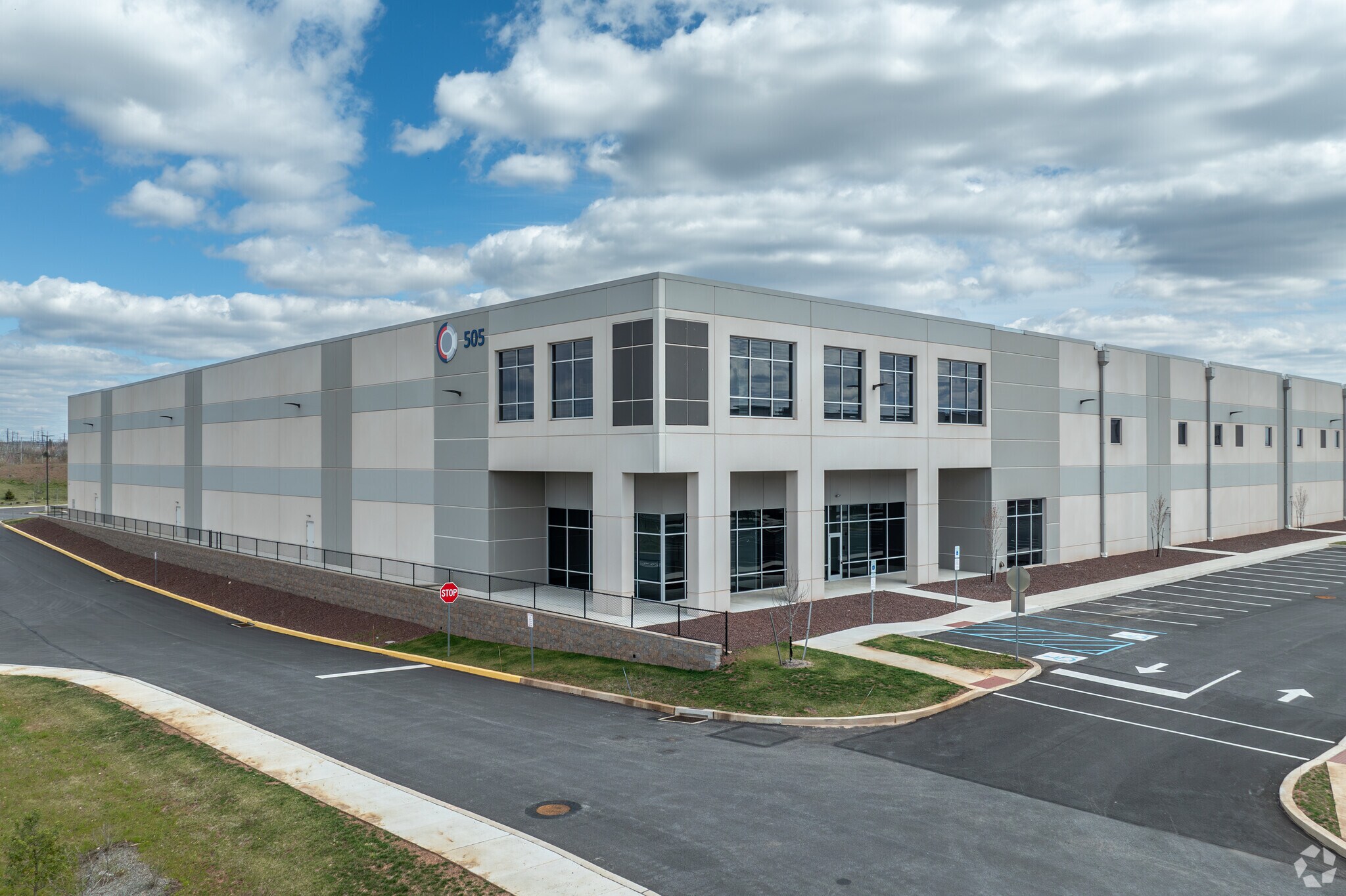 505 Wambold Rd, Souderton, PA for lease Building Photo- Image 1 of 4