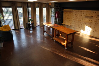 922 Martin Luther King Jr Blvd, Savannah, GA for lease Interior Photo- Image 2 of 7