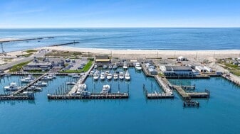 369 Dune Rd, Hampton Bays NY - Specialty Property