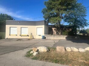 5716 W River Rd NE, Belmont, MI for lease Interior Photo- Image 2 of 9