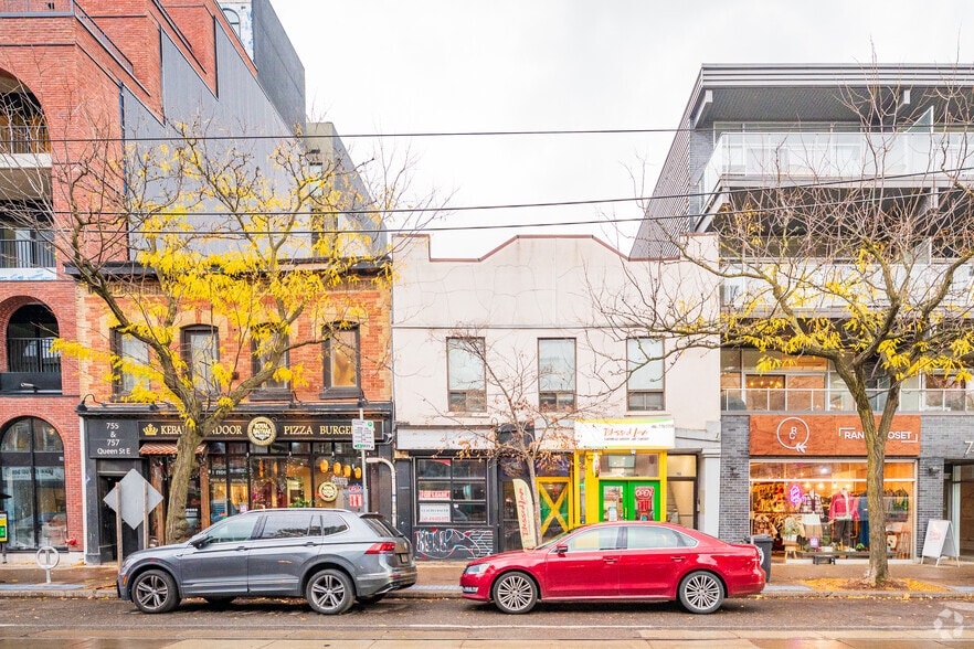 751-753 E Queen St, Toronto, ON for lease - Building Photo - Image 2 of 3