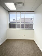 18 Louisa St, Ottawa, ON for lease Interior Photo- Image 2 of 4