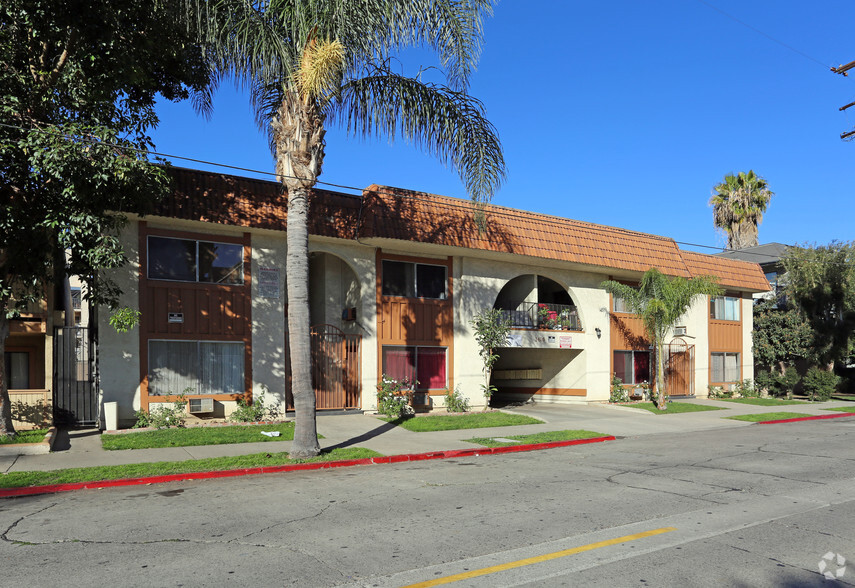 1416 N Spurgeon St, Santa Ana, CA for sale - Primary Photo - Image 1 of 4