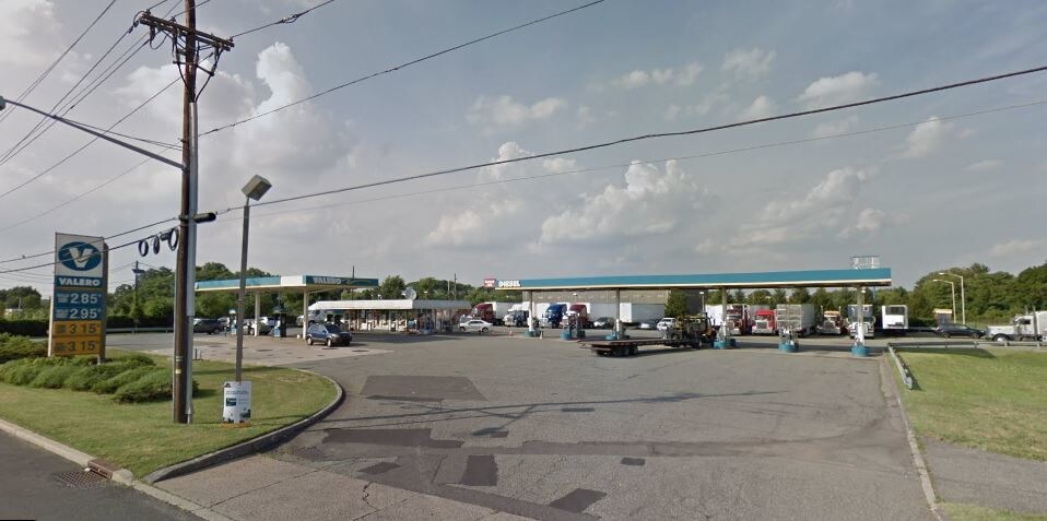 2036 Burlington Mount Holly Rd, Mount Holly, NJ for sale Primary Photo- Image 1 of 1