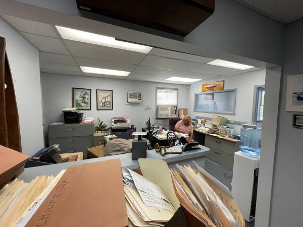 2504 Grand Ave, Baldwin, NY for lease - Interior Photo - Image 2 of 46