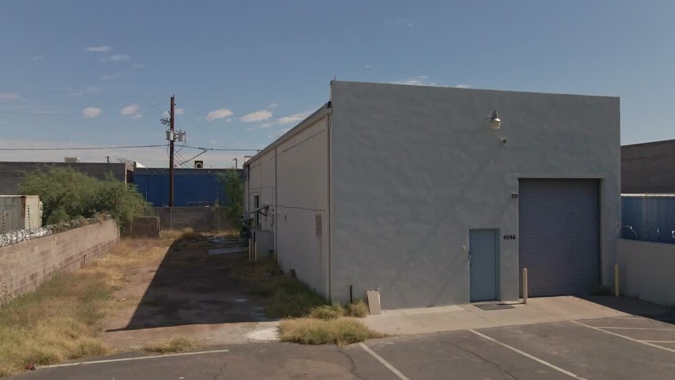 4046 E Winslow Ave, Phoenix, AZ for lease - Commercial Listing Video - Image 2 of 16