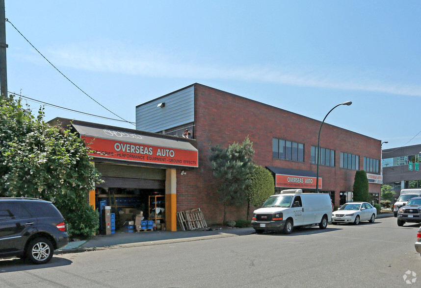 2006 Main St, Vancouver, BC for lease - Building Photo - Image 3 of 4