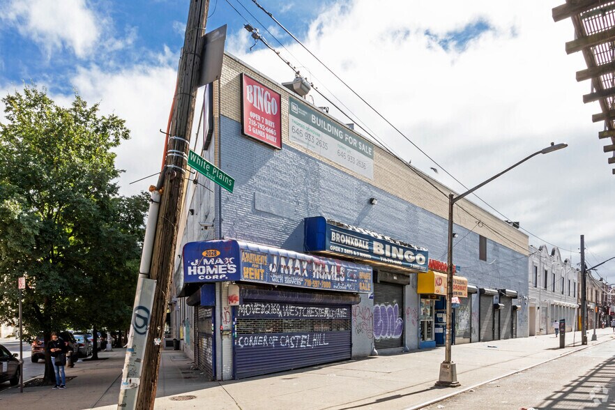 2028 White Plains Rd, Bronx, NY 10462