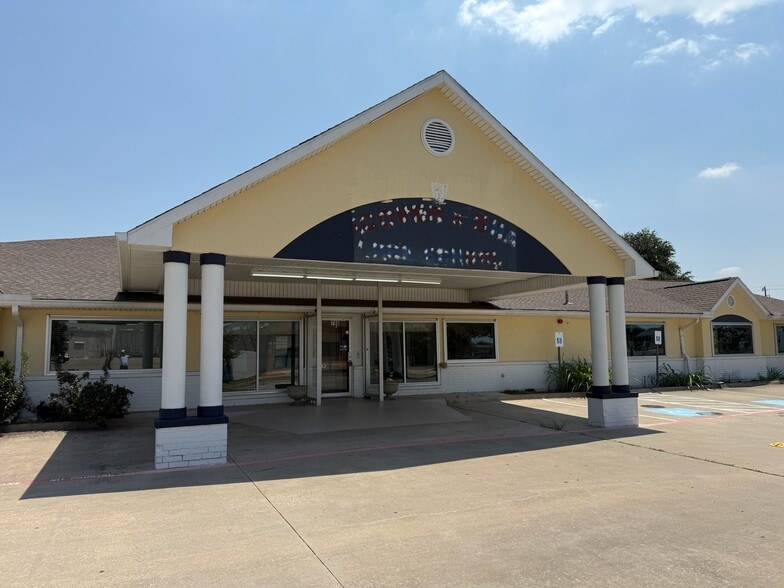 1445 Riverchase Dr, Coppell, TX for lease - Building Photo - Image 1 of 12