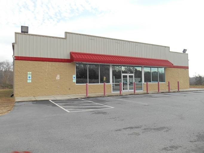 2733 Morganton Blvd SW, Lenoir, NC for sale - Building Photo - Image 1 of 1