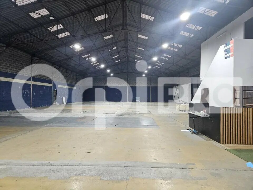 Flex in Bègles for lease Interior Photo- Image 1 of 7