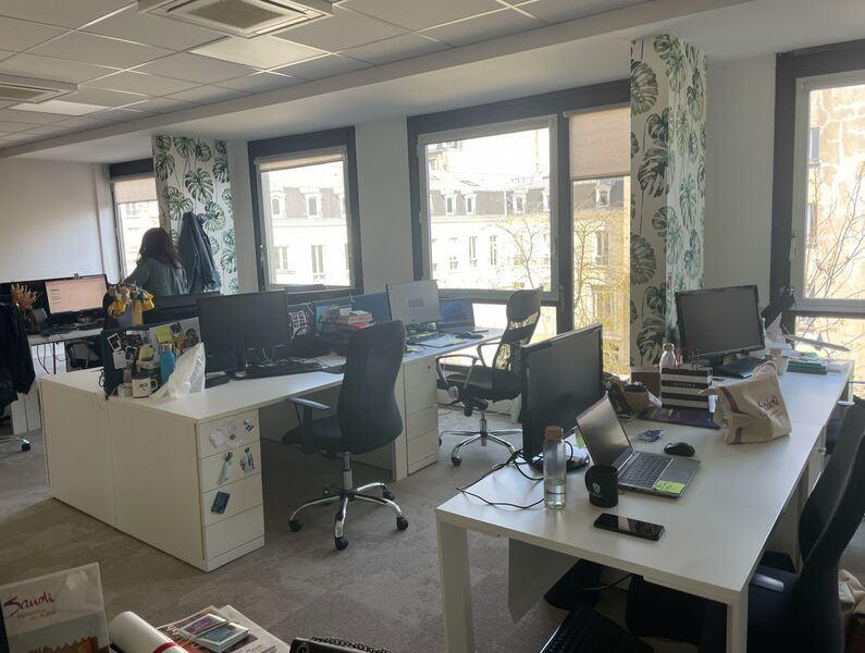 14-18 Rue Ballu, Paris for sale Building Photo- Image 1 of 5