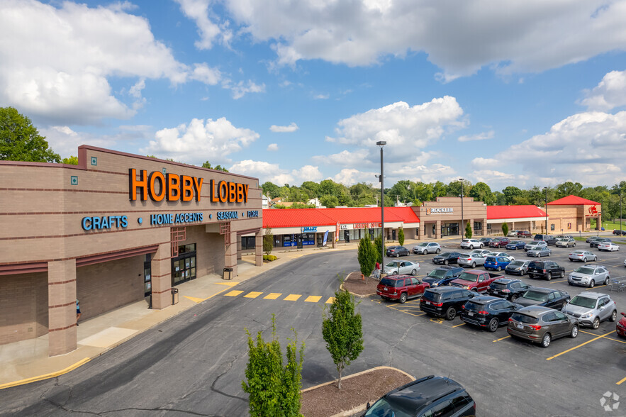 11977 St. Charles Rock Rd, Bridgeton, MO for lease - Building Photo - Image 1 of 23