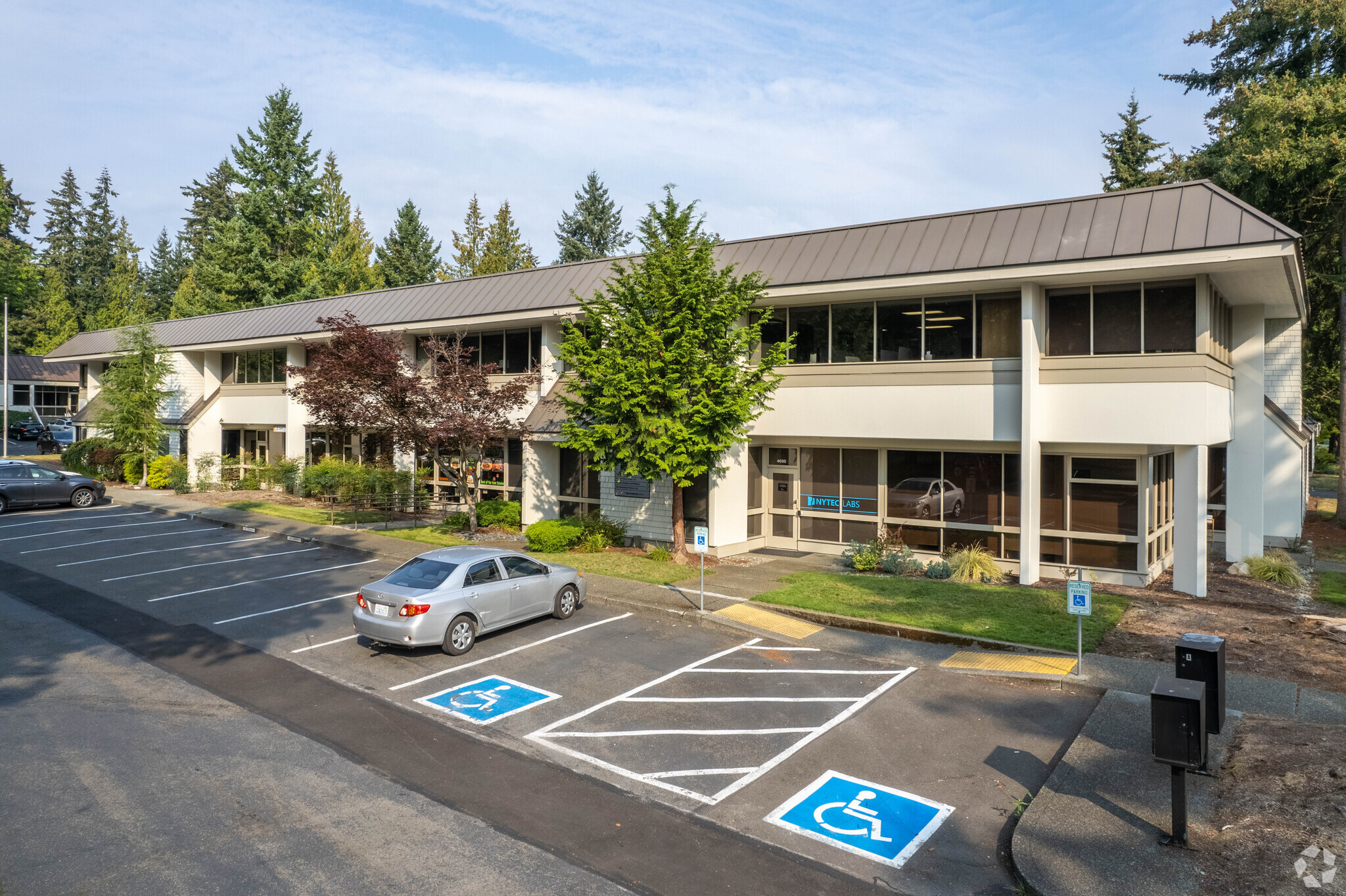 4002-4014 148th Ave NE, Redmond, WA for lease Building Photo- Image 1 of 15