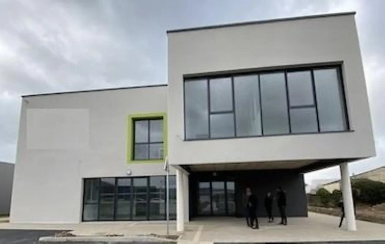 Office in Rennes for lease Building Photo- Image 1 of 4