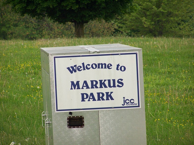 183 Quaker Meeting House Rd, Honeoye Falls, NY 14472