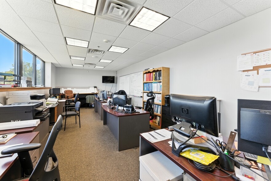 23 Oregon Rd, Ludlow, MA for sale - Building Photo - Image 2 of 6