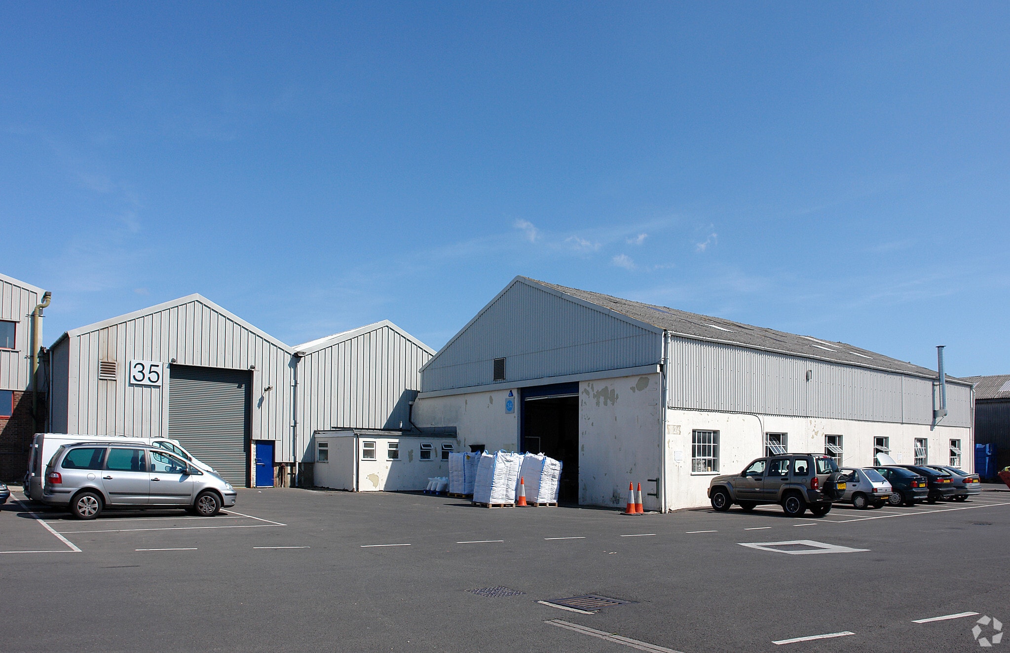 Station Rd, West Horndon for sale Primary Photo- Image 1 of 1