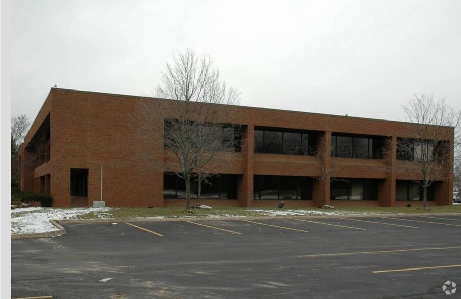 445 Electronics Pky, Liverpool, NY for lease - Building Photo - Image 2 of 4