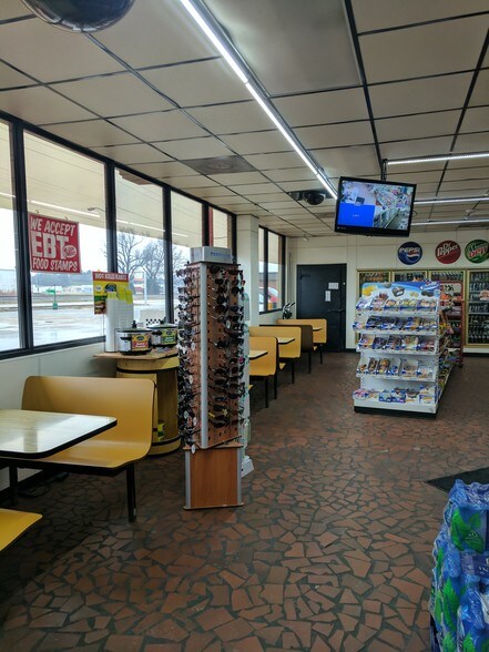 101 SW Texas St, Hoxie, AR for sale - Building Photo - Image 1 of 1