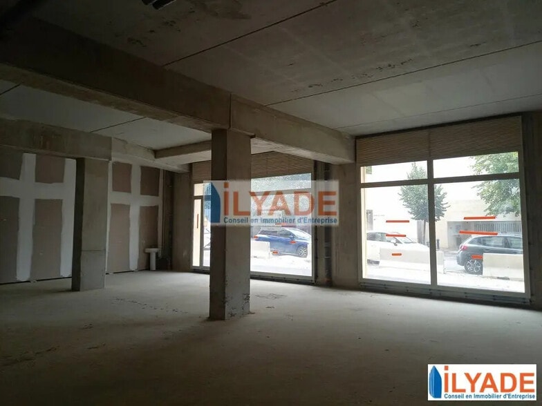 Boulevard Ferdinand De Lesseps, Aix-en-Provence for lease - Building Photo - Image 3 of 8