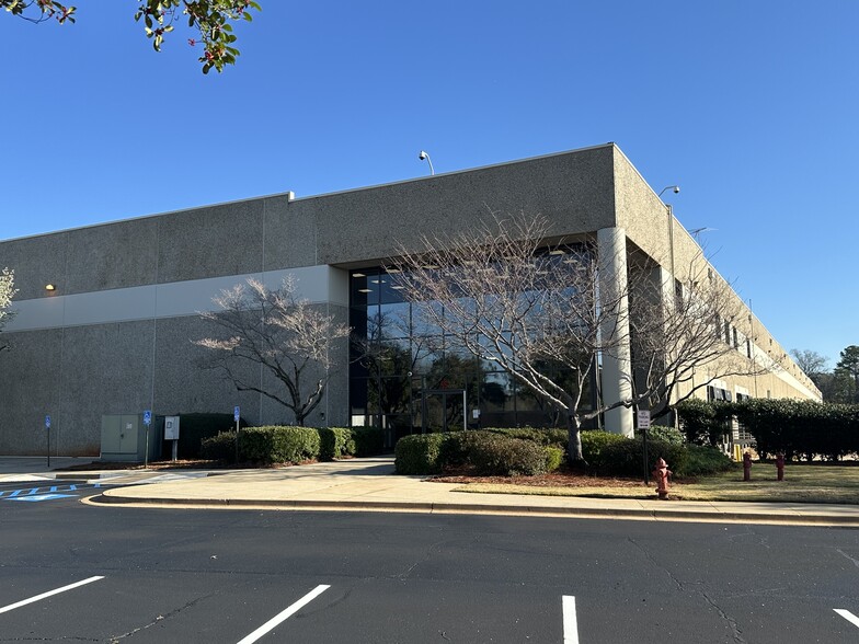 55 Liberty Industrial Pky, McDonough, GA for lease - Building Photo - Image 2 of 9