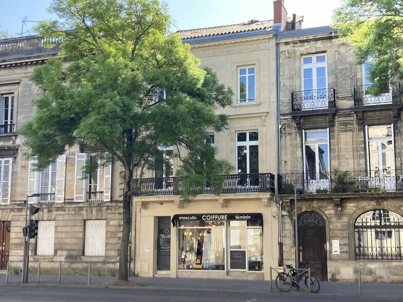 Office in Bordeaux for sale - Building Photo - Image 1 of 10