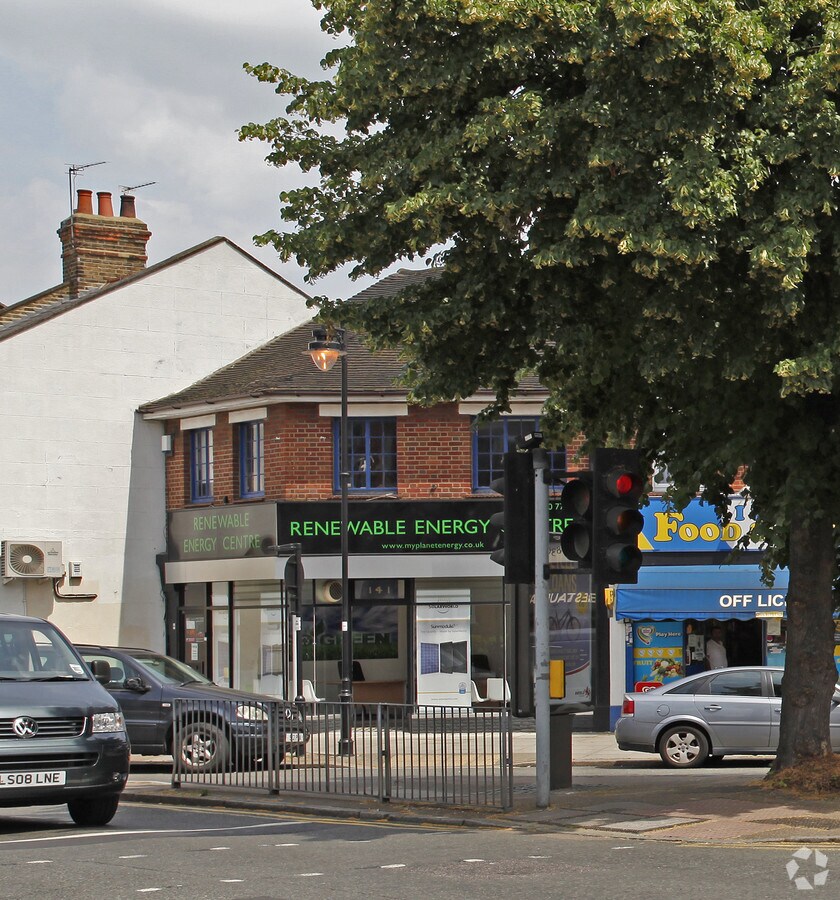 141 Chase Side, Enfield, EN2 0PN Retail for Sale