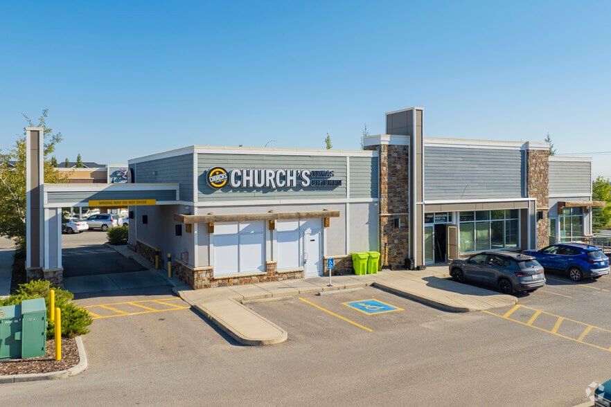 19369 Sheriff King St SW, Calgary, AB for sale - Primary Photo - Image 1 of 1