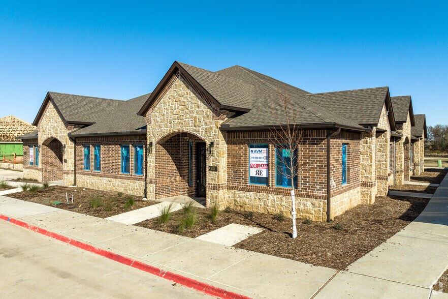 11583 Independence Pky, Frisco, TX for lease - Building Photo - Image 1 of 21