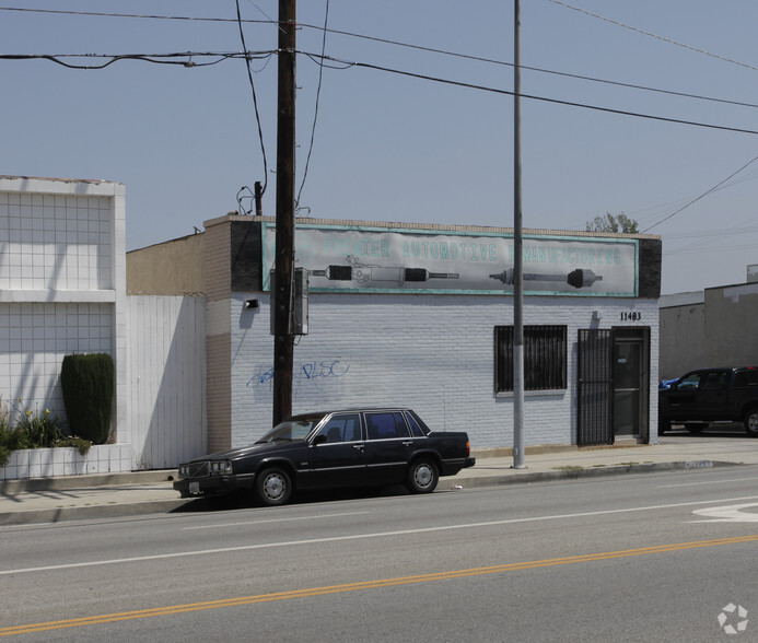 11477-11483 Vanowen St, North Hollywood, CA for sale - Building Photo - Image 3 of 4