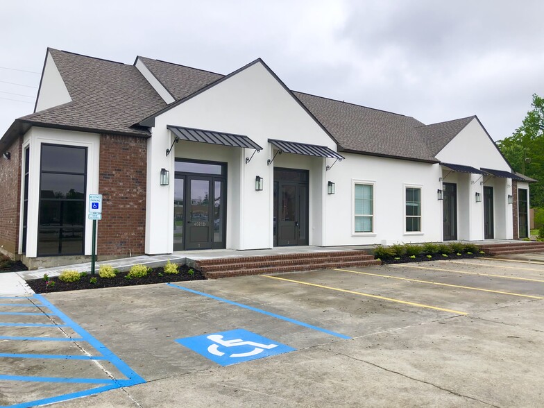 4021 W.E. Heck Ct, Baton Rouge, LA for lease - Building Photo - Image 1 of 19