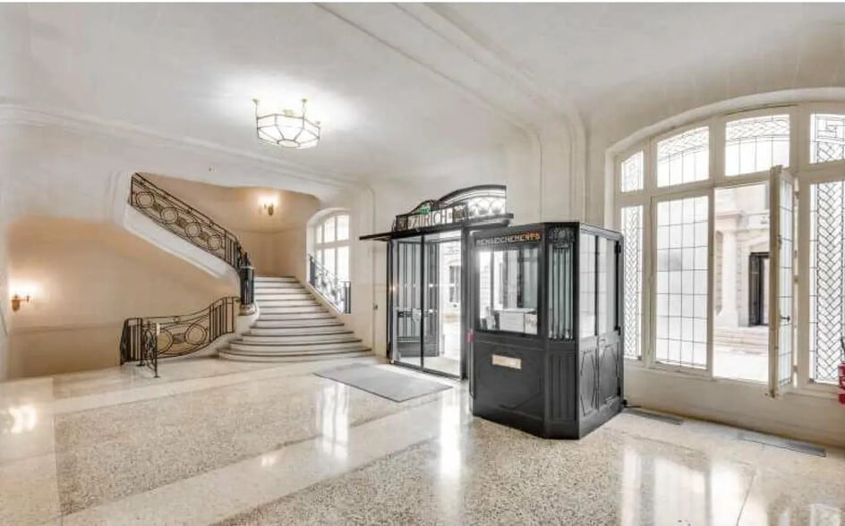 14 Boulevard Poissonnière, Paris for lease - Lobby - Image 1 of 15