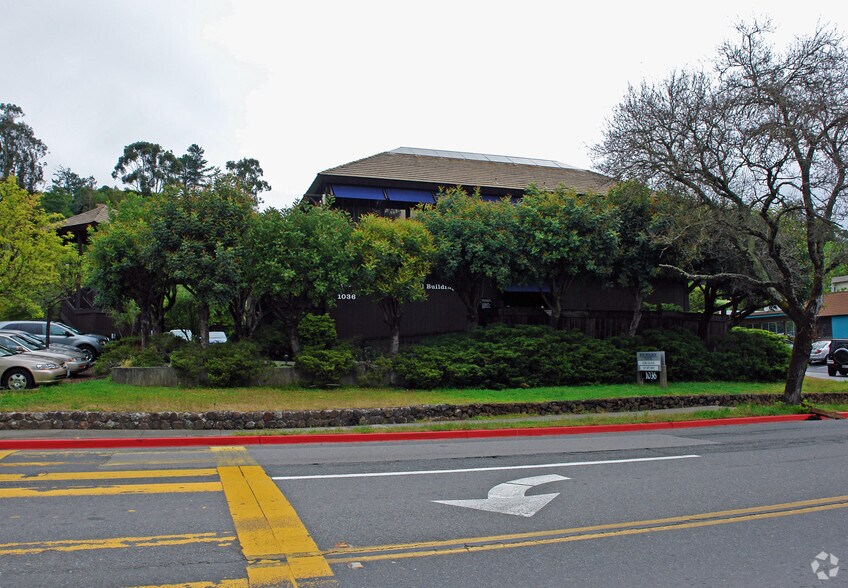 1036 Sir Francis Drake Blvd, Kentfield, CA for lease - Building Photo - Image 3 of 3