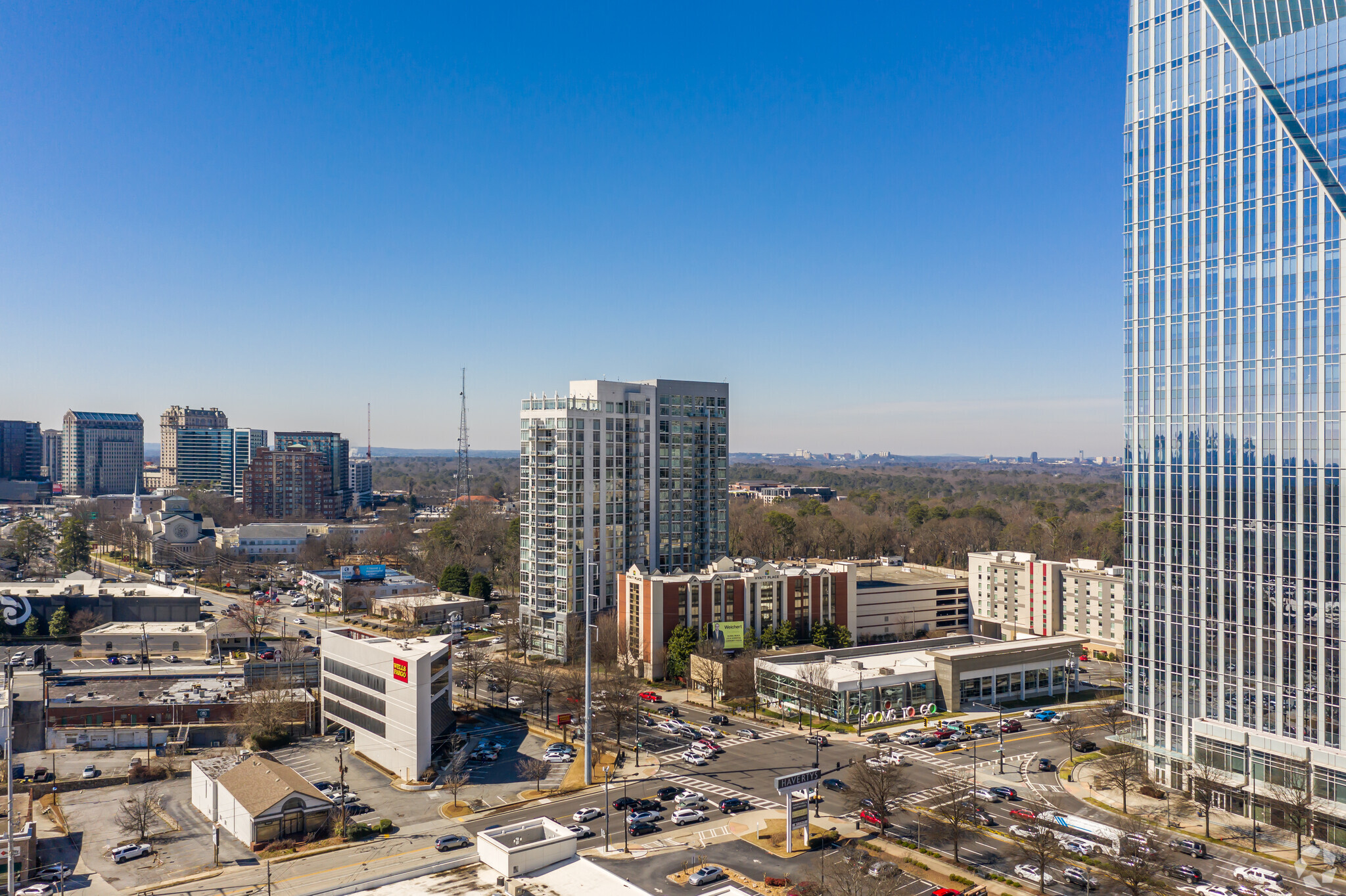 3242 Peachtree Rd NE, Atlanta, GA for lease Building Photo- Image 1 of 3