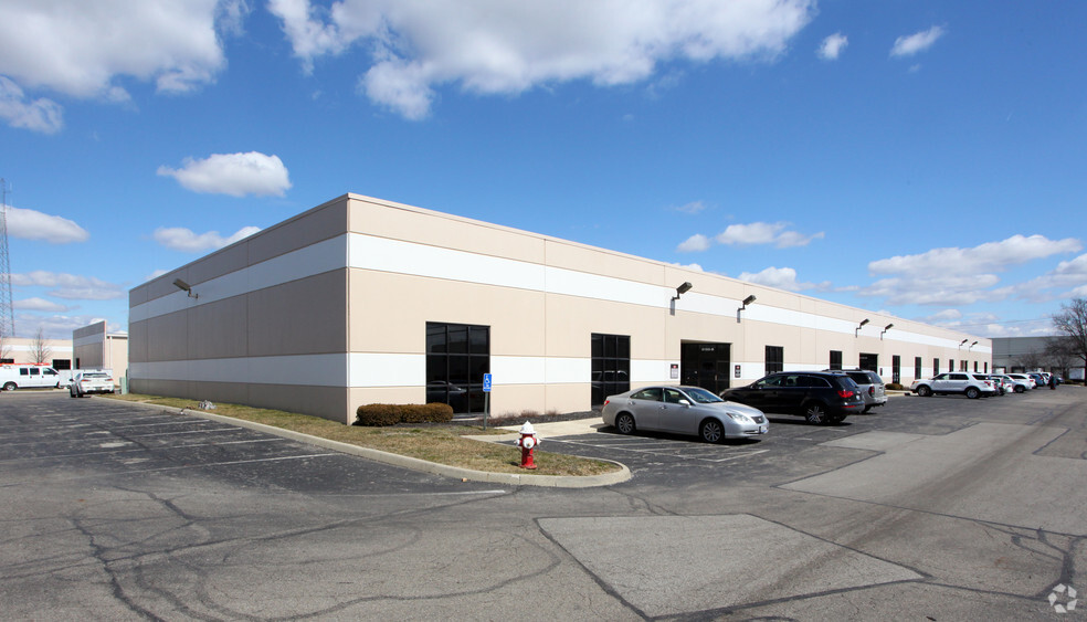 6155 Huntley Rd, Columbus, OH for lease - Building Photo - Image 3 of 3