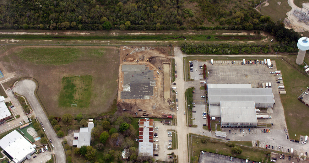 951 Tristar Dr, Webster, TX for lease - Aerial - Image 3 of 10