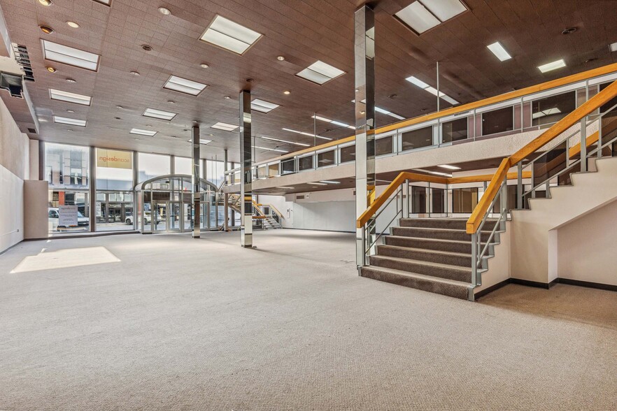 110 Broadway N, Fargo, ND for lease - Interior Photo - Image 2 of 10