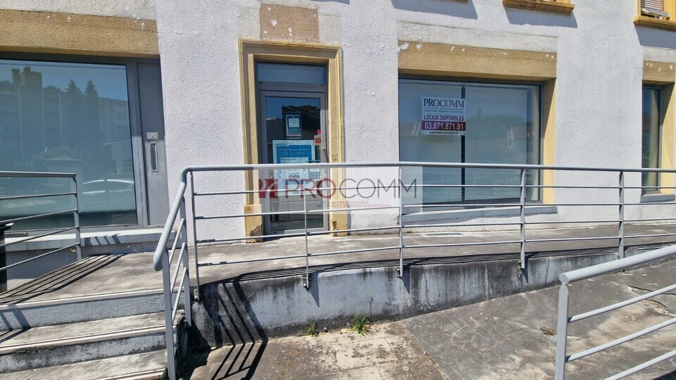 Office in Forbach for lease - Building Photo - Image 2 of 10